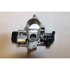 Gasklephuis 2.6/2.8 V6 benz. Audi 80, Coupe, Cabriolet, A4, A6 Bj 89-00