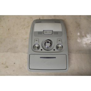 Binnenverlicht.en leeslampje voorzijde maanzilver div. Audi modellen Bj 08-heden