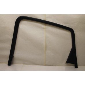 Bekleding portierruitframe rechts zwart Audi Q5 Bj 09-heden
