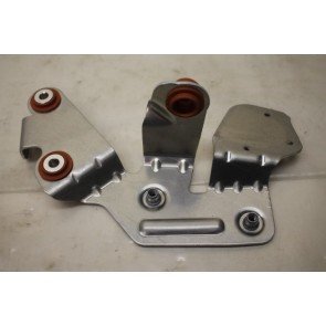 Steun extra waterpomp Audi A8, S8 Bj 10-heden
