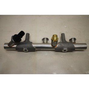 Brandstofverdeler links 3.0 TFSI benz. Audi A4, S4, A5, S5, A6, A7, A8 Bj 12-heden