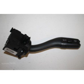 Schakelaar ruitenwisser, boordcomputer div. Audi modellen Bj 01-10