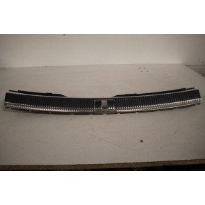 Bekleding afsluitplaat achter zwart/edelstaal Audi A6, S6, RS6 Avant Bj 11-heden