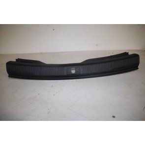 Bekleding afsluitplaat achter zwart Audi A6, S6 Sedan Bj 11-heden
