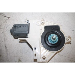 Ruitbedieningsmotor RA div Audi modellen Bj 08-14