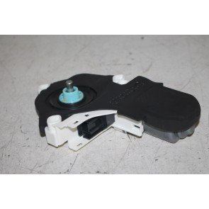 Ruitbedieningsmotor LV en RA diverse Audi modellen Bj 09-heden