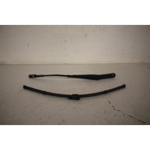 Aero-wisserarm bestuurderszijde zwart Audi A4, S4, RS4, A5, S5, RS5 Bj 16-heden