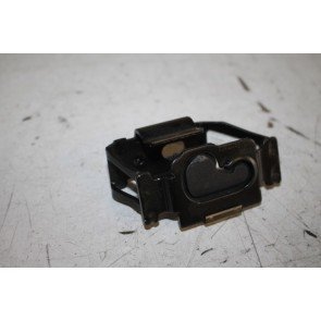 Bevestigingsoog scheidingsnet rechts zwart Audi A6, S6, RS6 Avant Bj 11-18