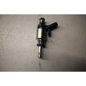 Injector 2.0 TFSI benz. Audi S1, A3, A4, A5, A6, A7, A8, TT, Q3, Q5, Q7 Bj 12-heden