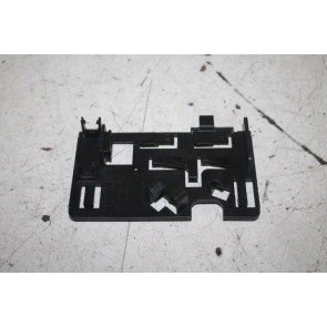 Steun plat stekerhuis Audi A6, S6, RS6, A7, S7, RS7 Bj 11-18