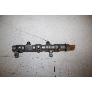 Brandstofverdeler links 3.0 V6 TDI Audi Q5 Bj 17-heden