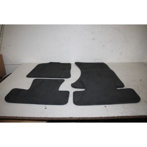 1 set vloermatten voor+achter zwart Audi Q5, SQ5 Bj 09-17