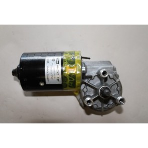 Ruitenwissermotor voorkant Audi A3, S3 Bj 97-00