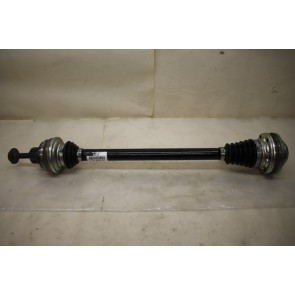 0567996 - 8R0501203C - Drive shaft with CV joints behind diff. Audi models Bj 09-18