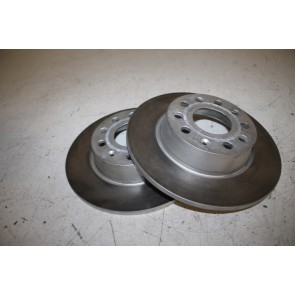 Set remschijven achter Audi A1, A3, Q3, TT Bj 08-heden